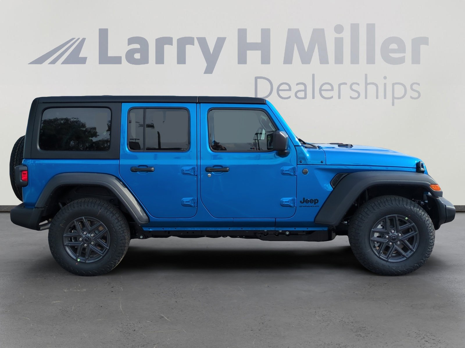 New 2026 Jeep Wrangler Unlimited Sport AWD/4WD image 6