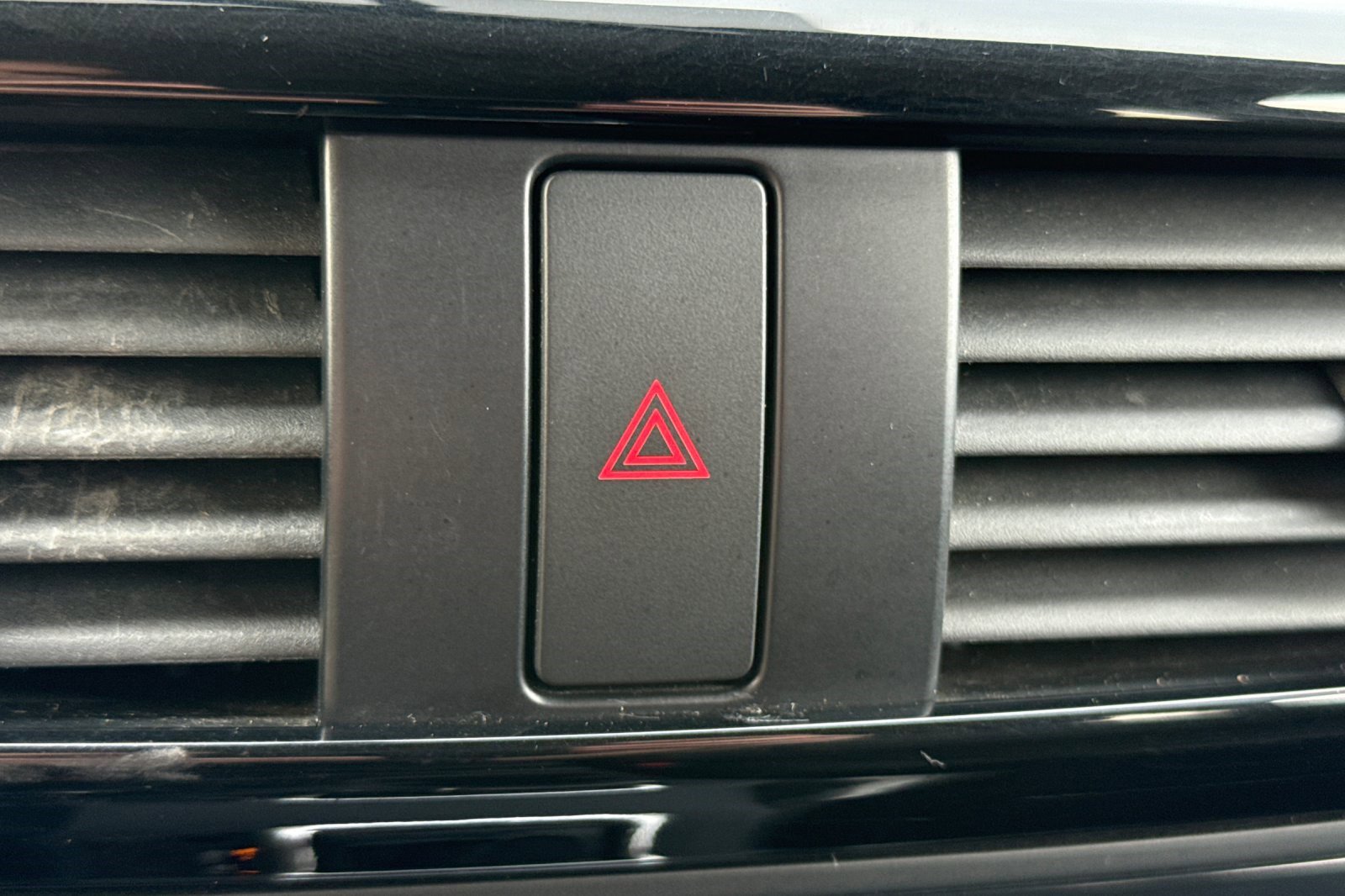 Used 2015 MAZDA CX-5 Touring image 37