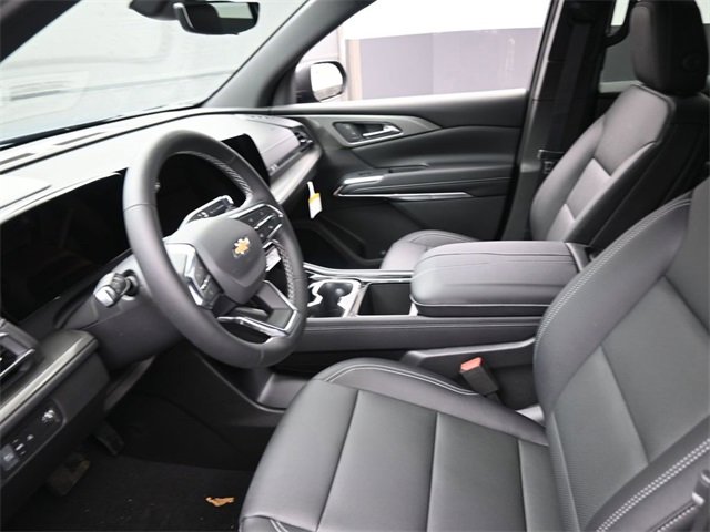 New 2026 Chevrolet Traverse LT w/ Sun and Wheel Package image 8