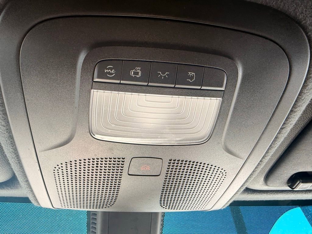 Used 2025 Mercedes-Benz Sprinter 2500 image 33