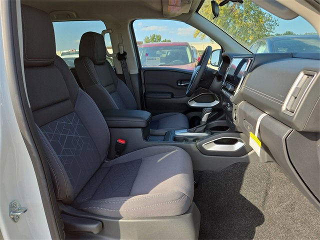 New 2025 Nissan Frontier SV w/ SV Convenience Package image 15