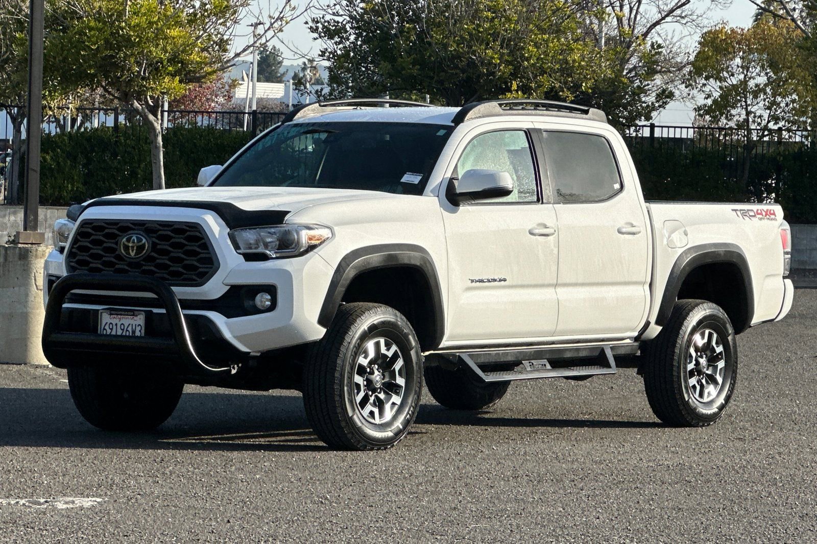 Used 2021 Toyota Tacoma TRD Off-Road w/ Technology Package image 7