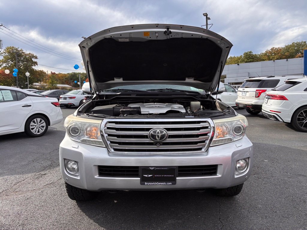 Used 2013 Toyota Land Cruiser AWD/4WD image 10
