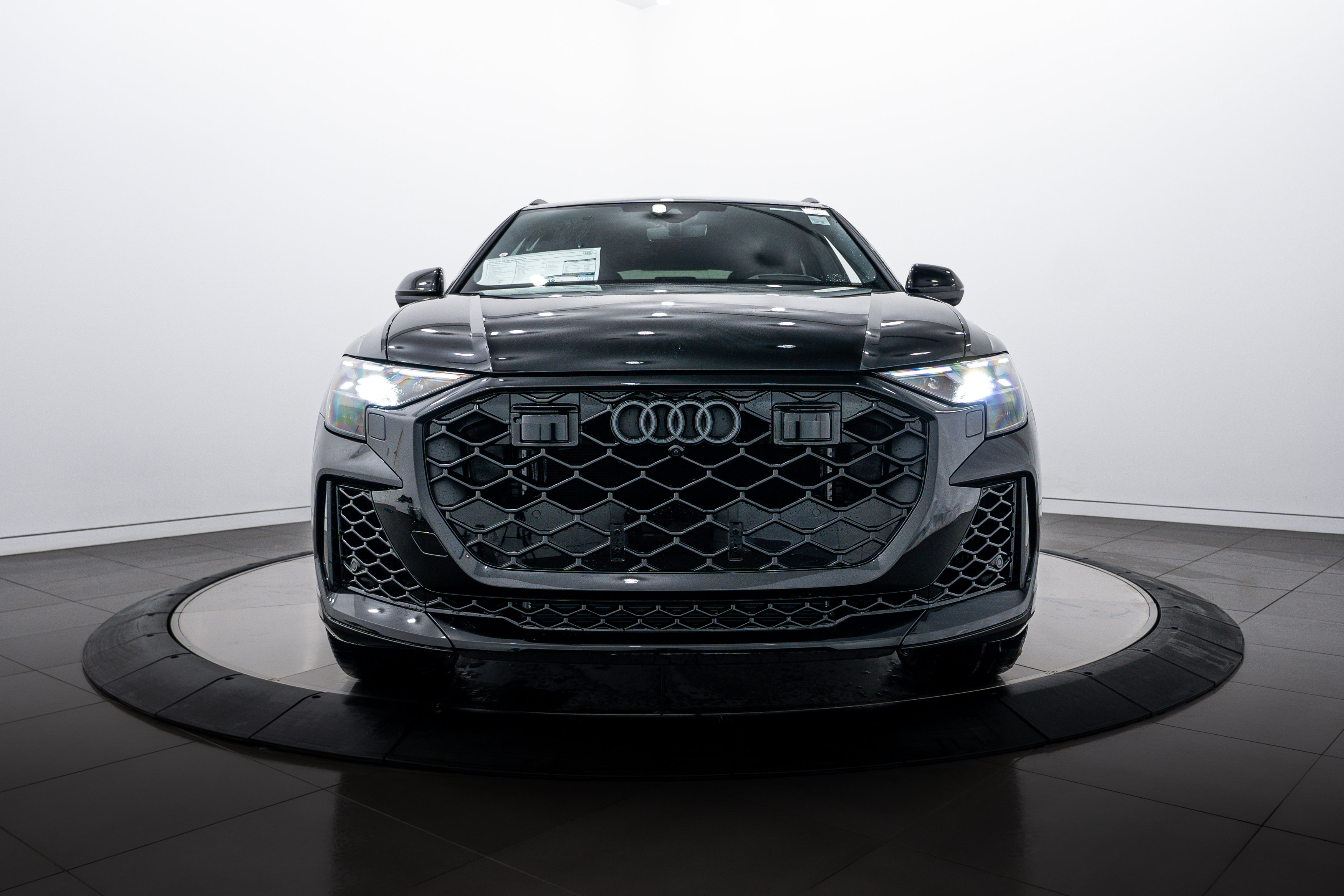 New 2026 Audi RS Q8 performance image 24