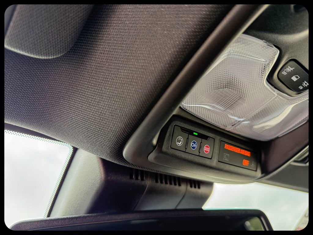 Used 2026 GMC Canyon Elevation w/ Convenience Package image 35