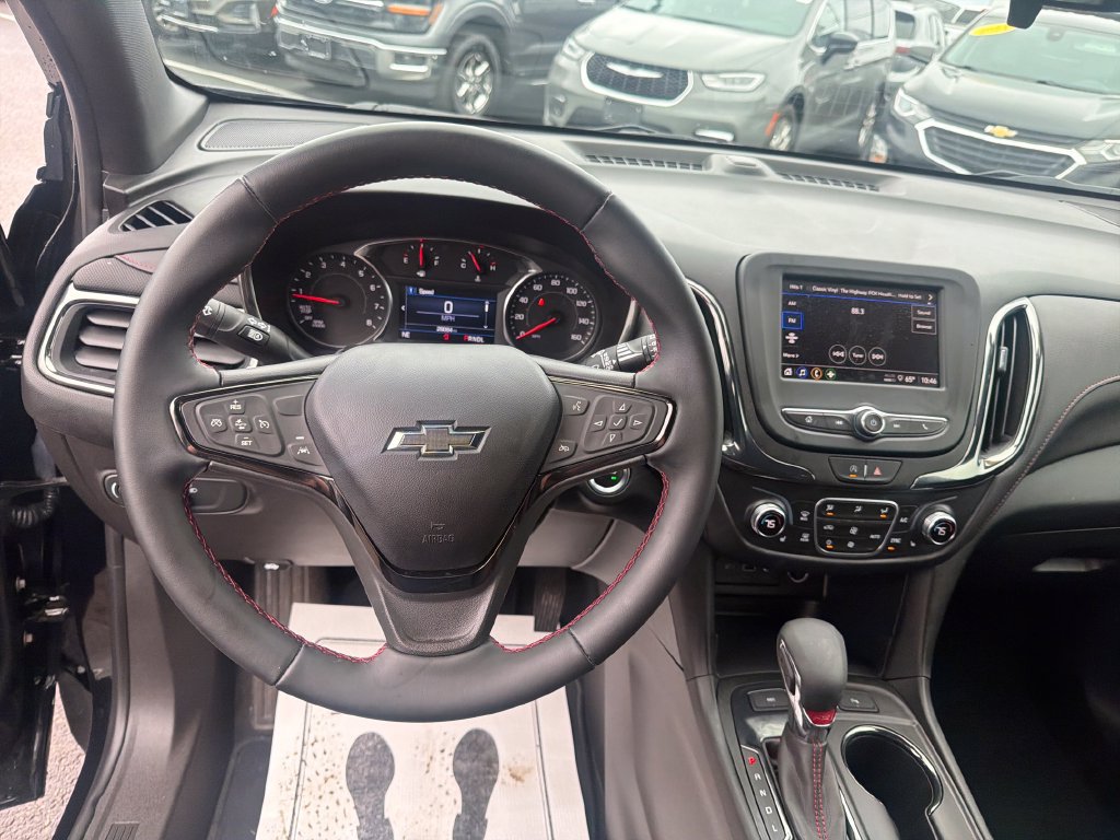 Used 2023 Chevrolet Equinox RS AWD/4WD image 21