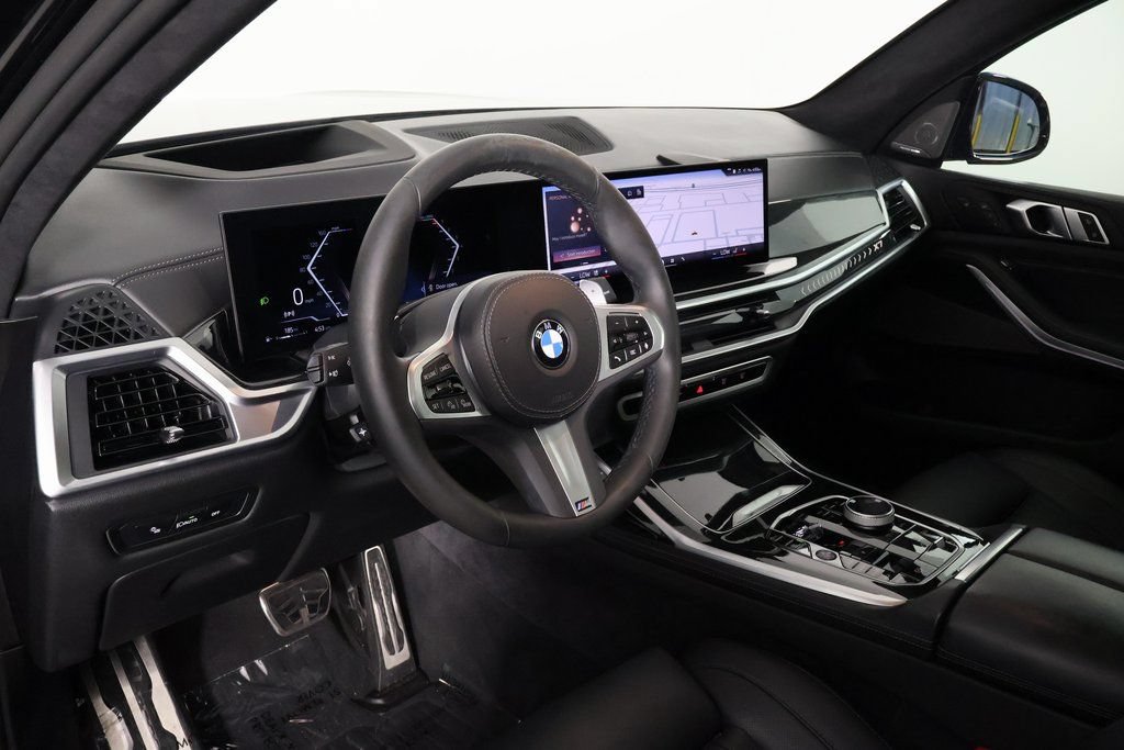 Used 2024 BMW X7 xDrive40i w/ Executive Package AWD/4WD image 7