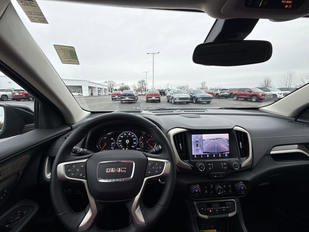 Certified 2024 GMC Terrain Denali w/ Black Diamond Edition image 27