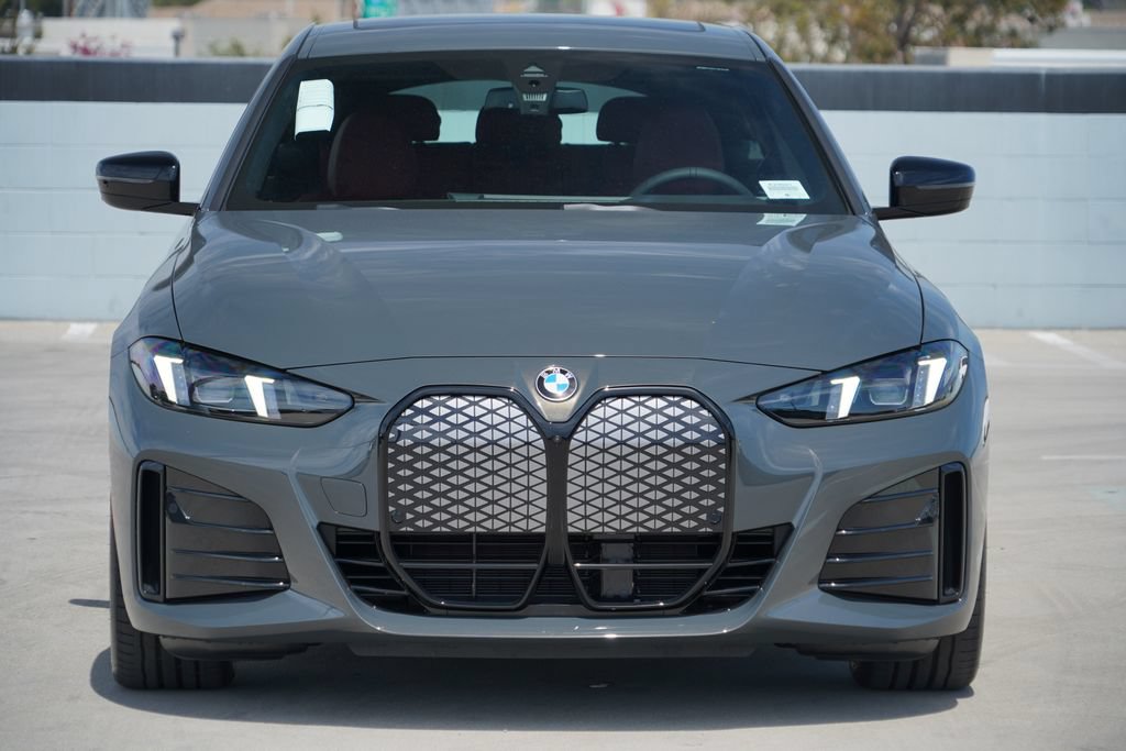 New 2026 BMW i4 eDrive40 w/ M Sport Package RWD image 2