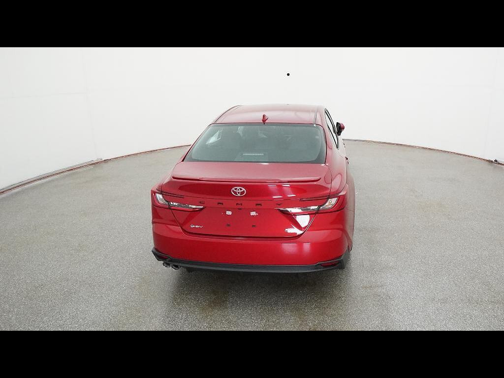 Used 2026 Toyota Camry SE FWD image 59