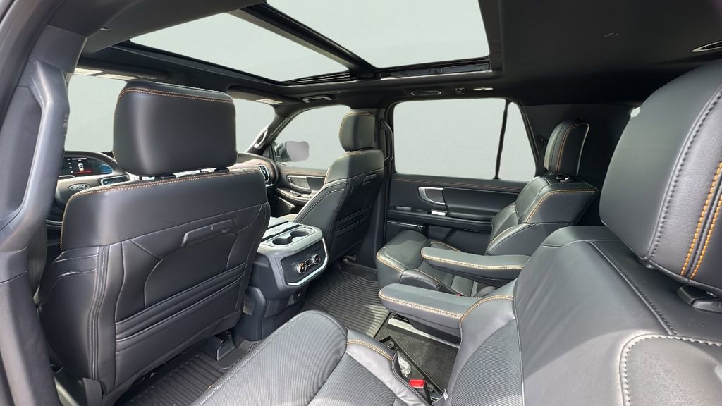 Certified 2025 Ford Expedition Tremor AWD/4WD image 29