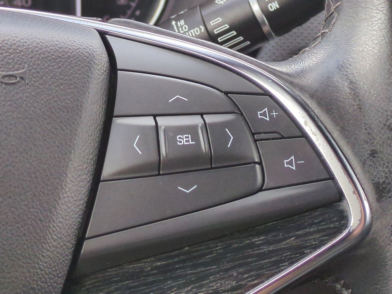 Certified 2023 Cadillac XT5 Premium Luxury image 27