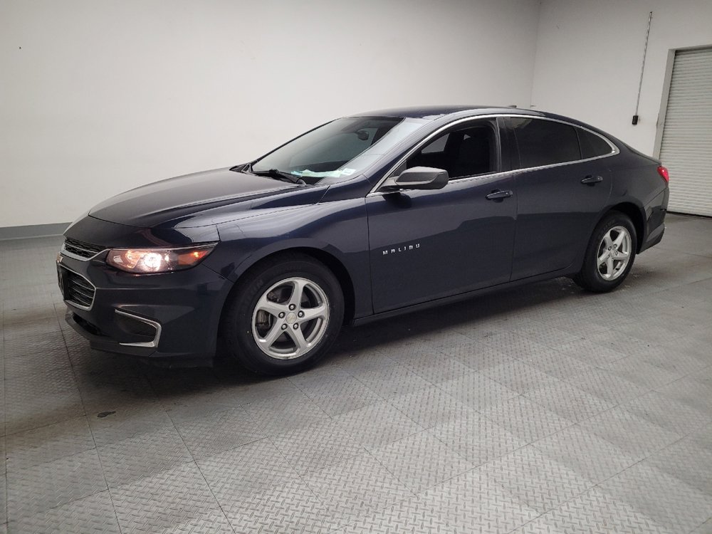 Used 2017 Chevrolet Malibu LS image 2