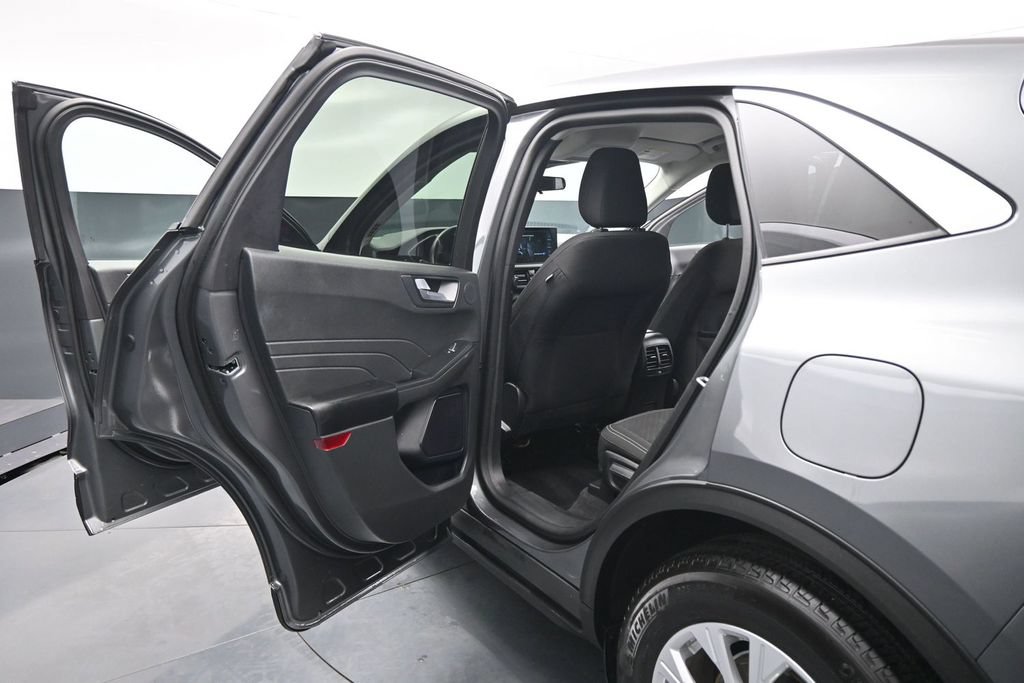 Used 2023 Ford Escape Active w/ Tech Pack #2 FWD image 18