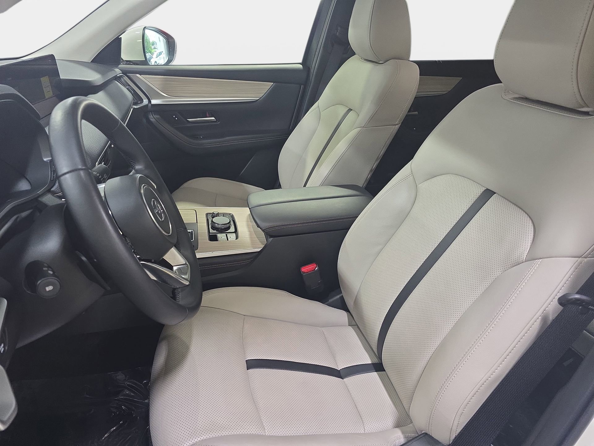 Used 2025 MAZDA CX-90 3.3 Turbo w/ Preferred Package AWD/4WD image 15