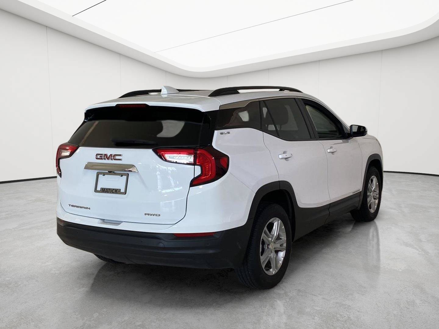 Certified 2023 GMC Terrain SLE w/ Driver Convenience Package AWD/4WD image 14