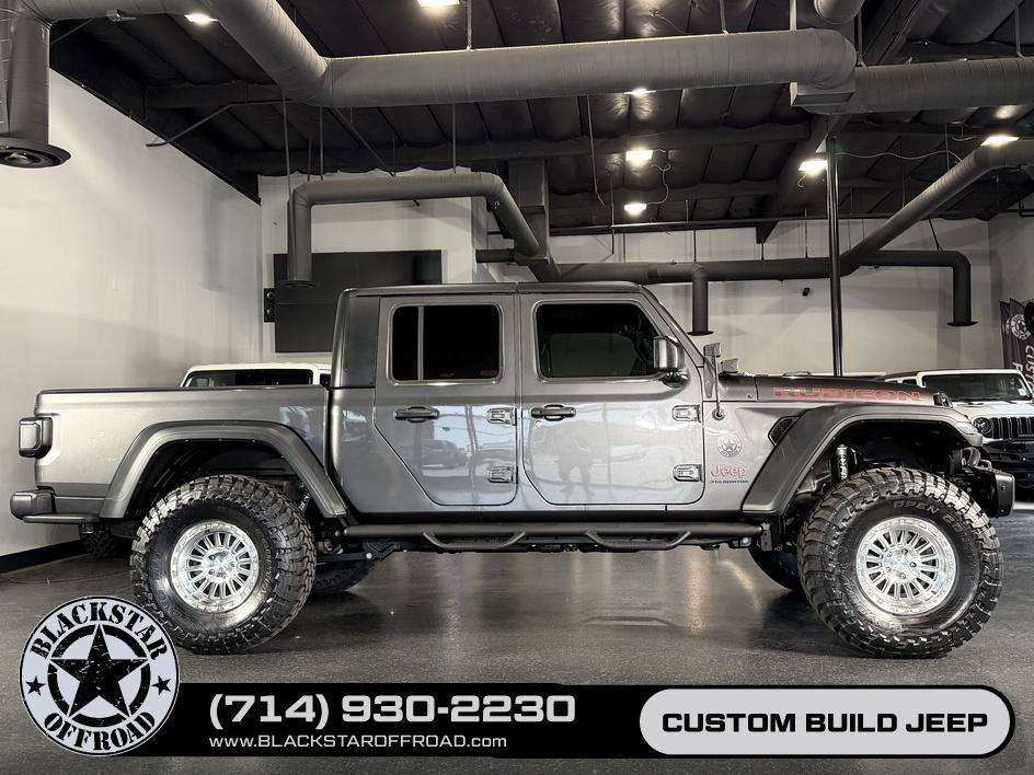 Used 2023 Jeep Gladiator Rubicon w/ Trailer Tow Package AWD/4WD image 1