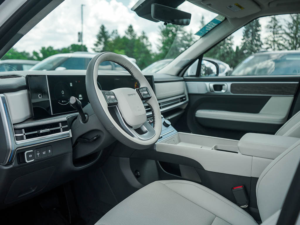 New 2026 Hyundai Santa Fe Calligraphy AWD/4WD image 19