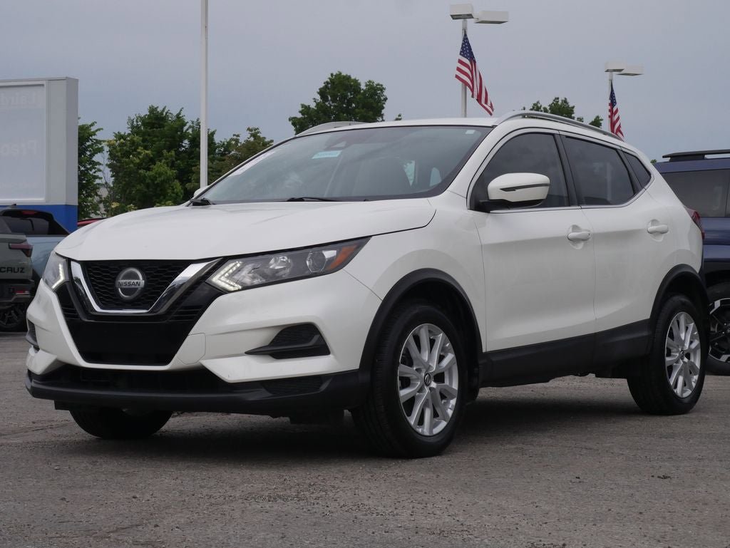 Used 2020 Nissan Rogue Sport SV FWD image 6