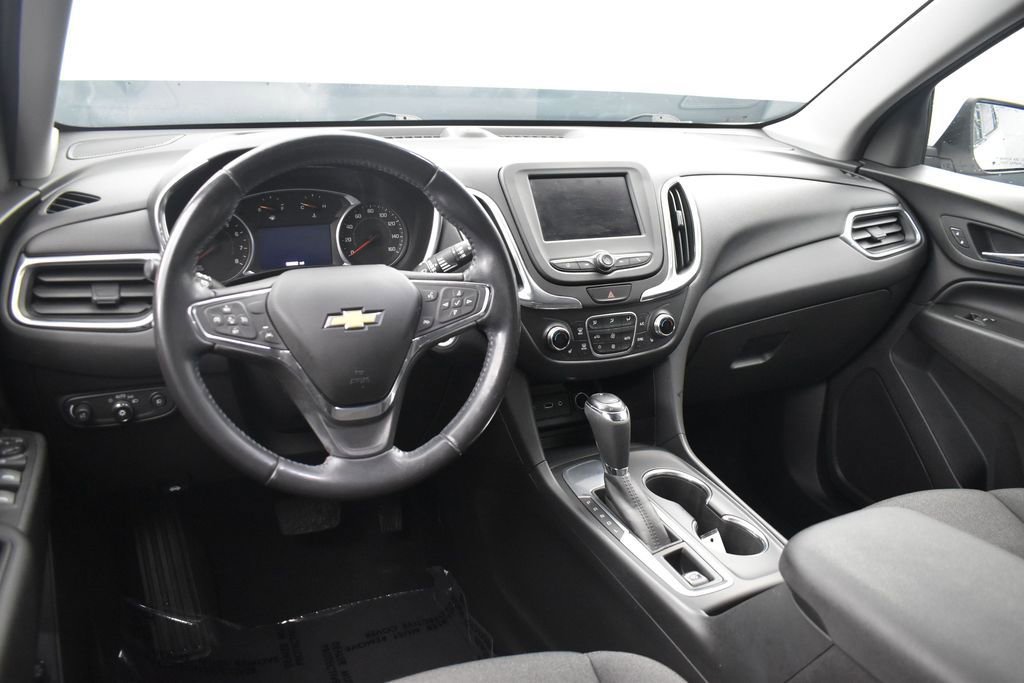 Used 2020 Chevrolet Equinox LT w/ Driver Convenience Package FWD image 11