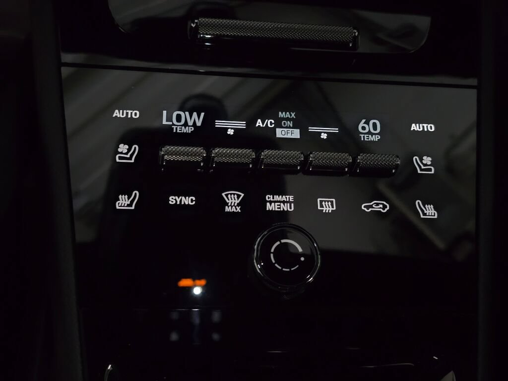 New 2026 Porsche Cayenne AWD/4WD image 17