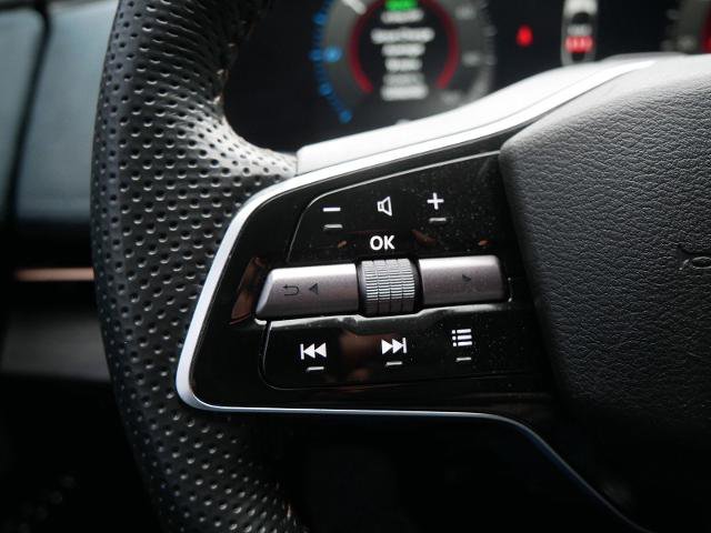 Certified 2024 Nissan Ariya AWD image 29