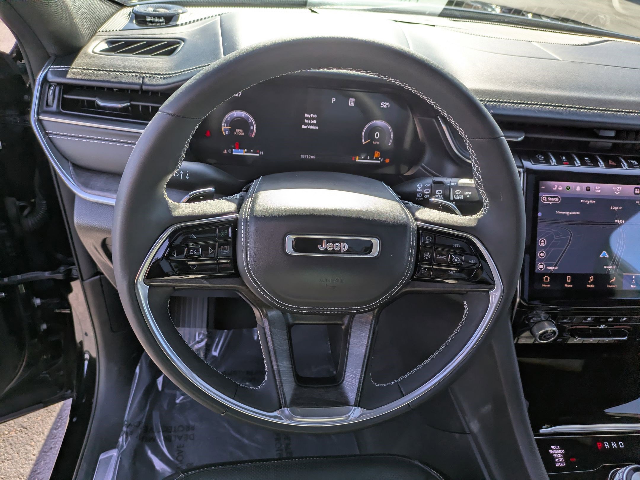 Used 2023 Jeep Grand Cherokee L Overland image 17