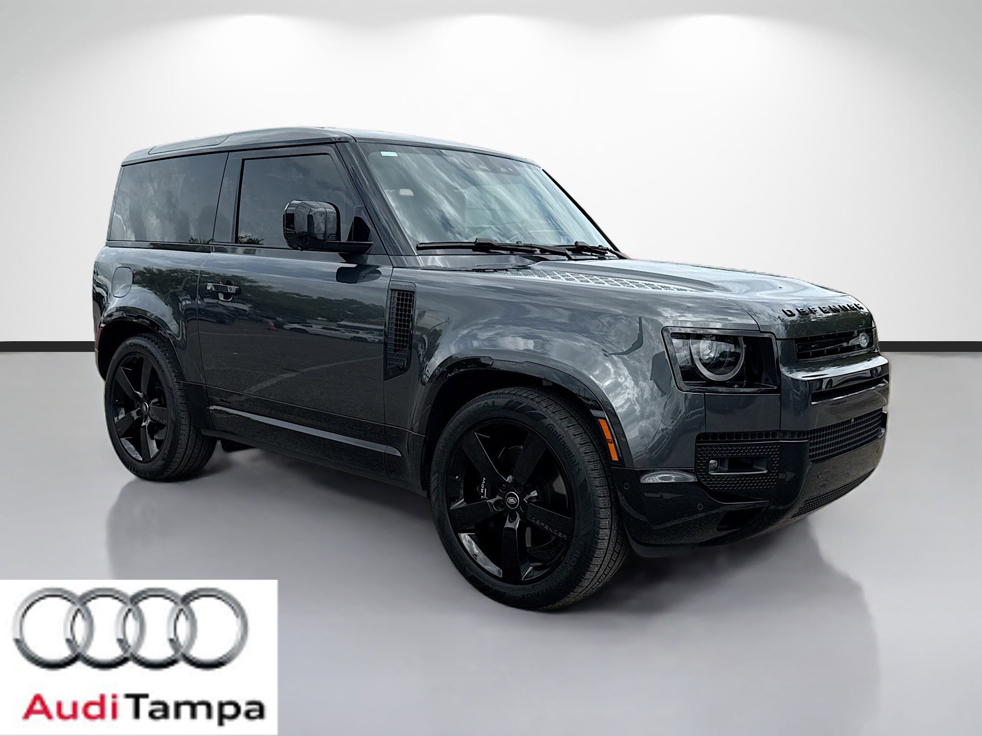 Used 2023 Land Rover Defender 90 V8