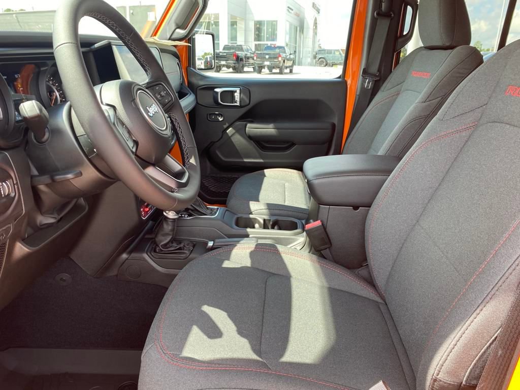 New 2025 Jeep Wrangler Unlimited Rubicon image 9