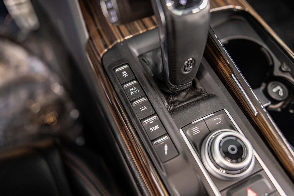 Used 2019 Maserati Levante S GranSport image 32