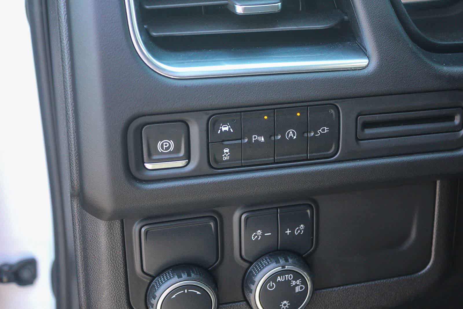 Used 2021 Chevrolet Tahoe Premier image 29