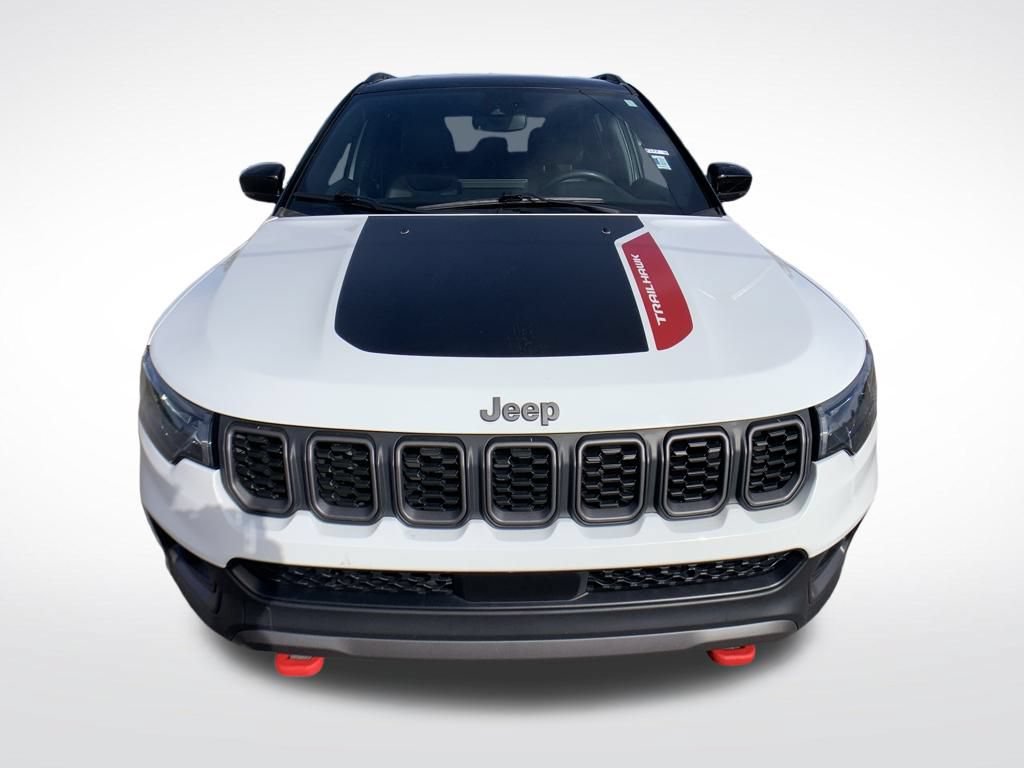 Used 2024 Jeep Compass Trailhawk AWD/4WD image 10