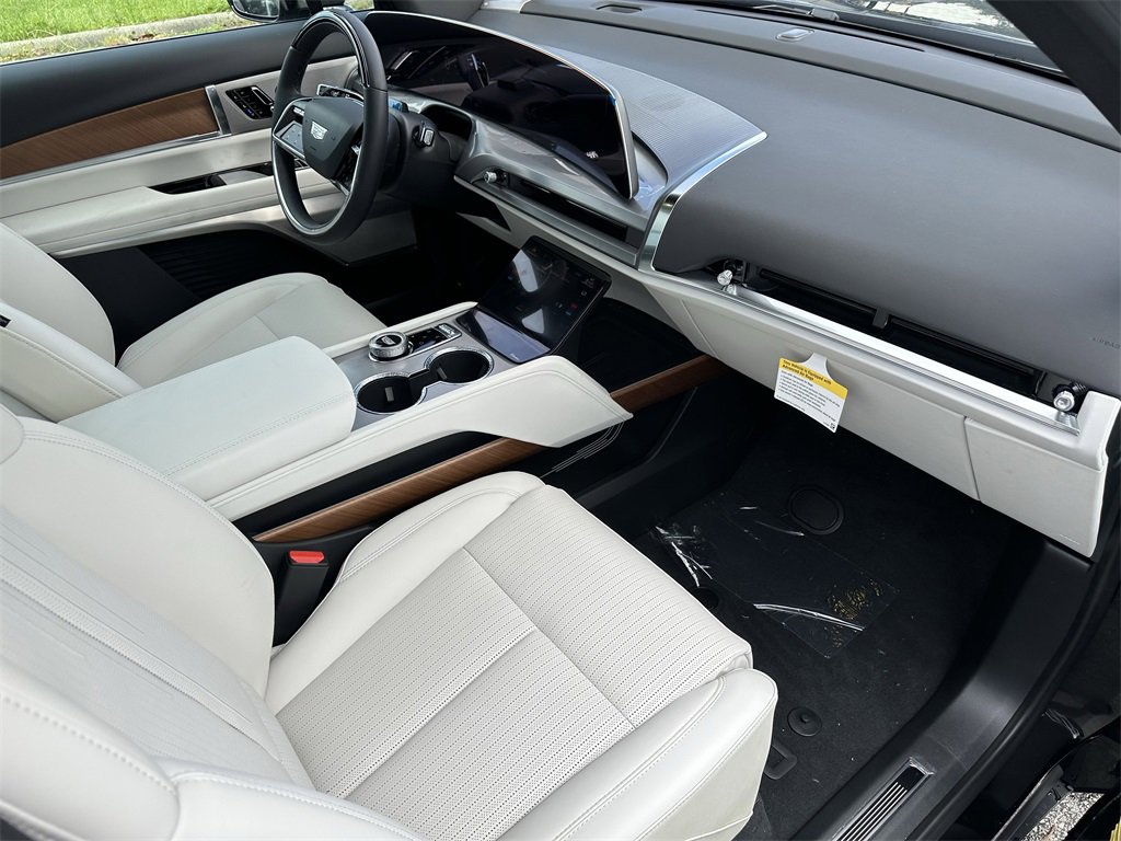 New 2026 Cadillac Vistiq Sport image 30