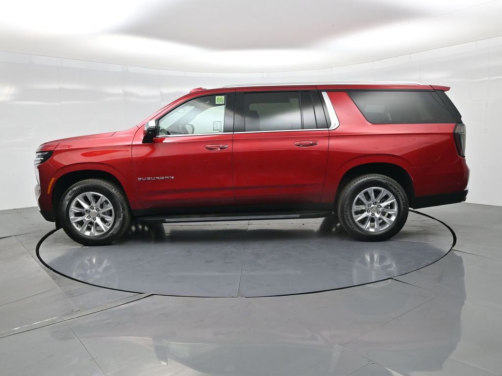 Used 2025 Chevrolet Suburban Premier image 20