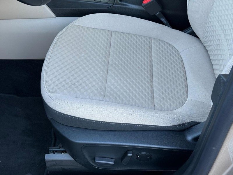 Certified 2021 Ford Escape SE w/ Convenience Package image 20