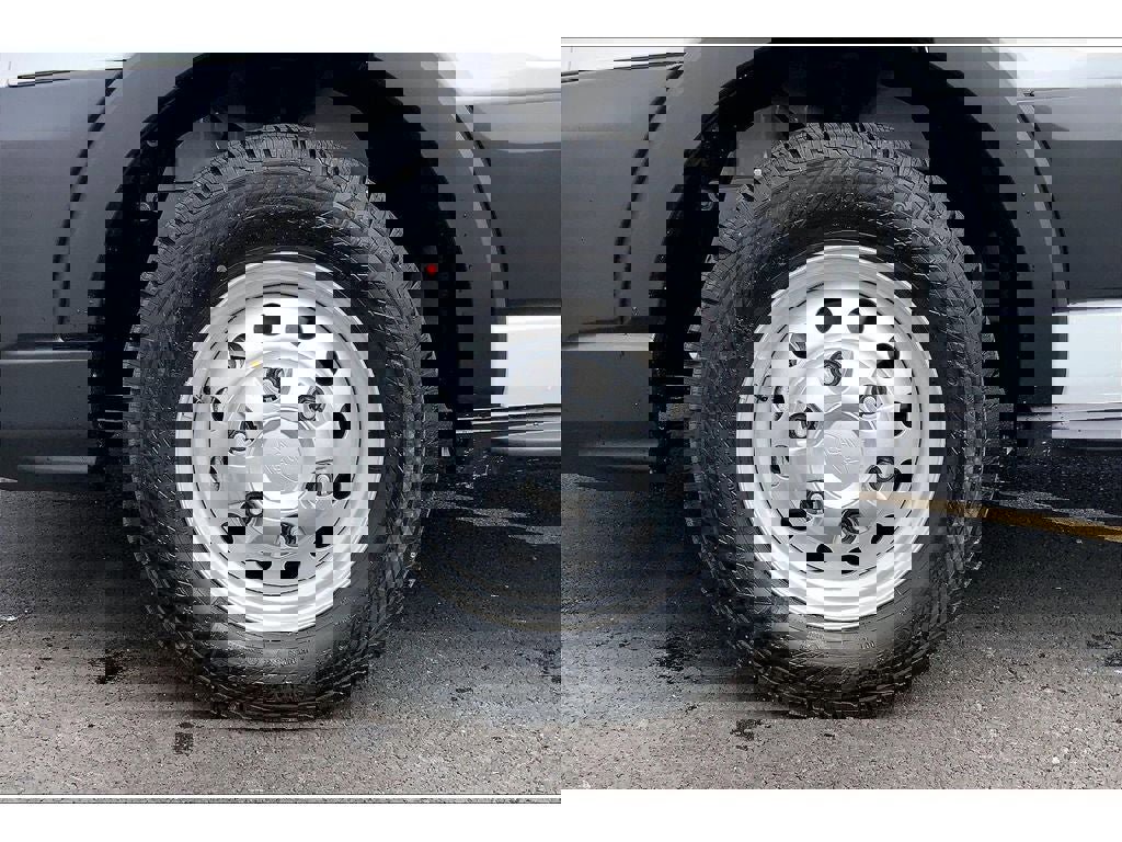 New 2026 Ford Transit 250 148 Medium Roof Extended AWD image 26