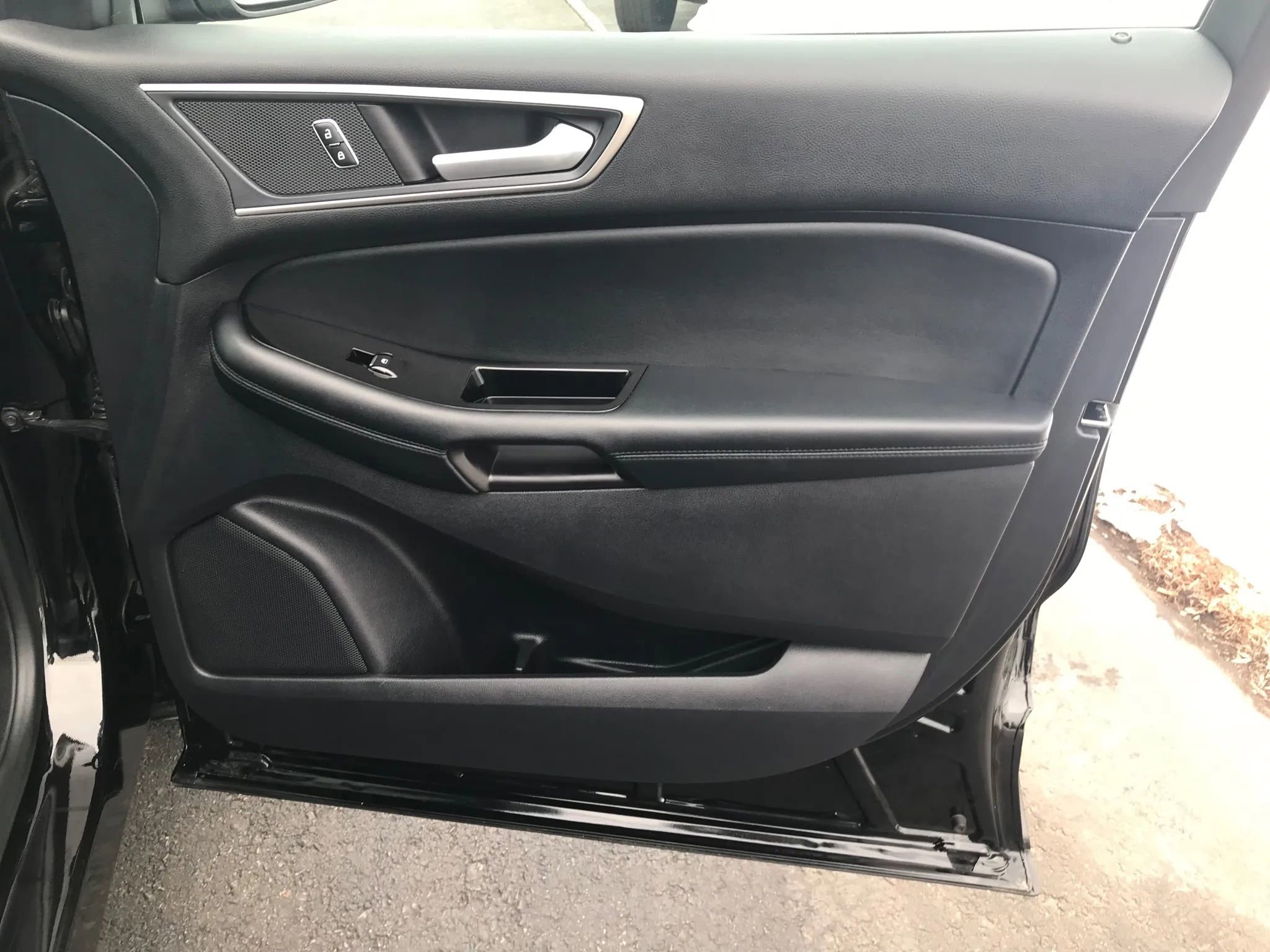 Used 2020 Ford Edge SEL w/ Convenience Package image 49