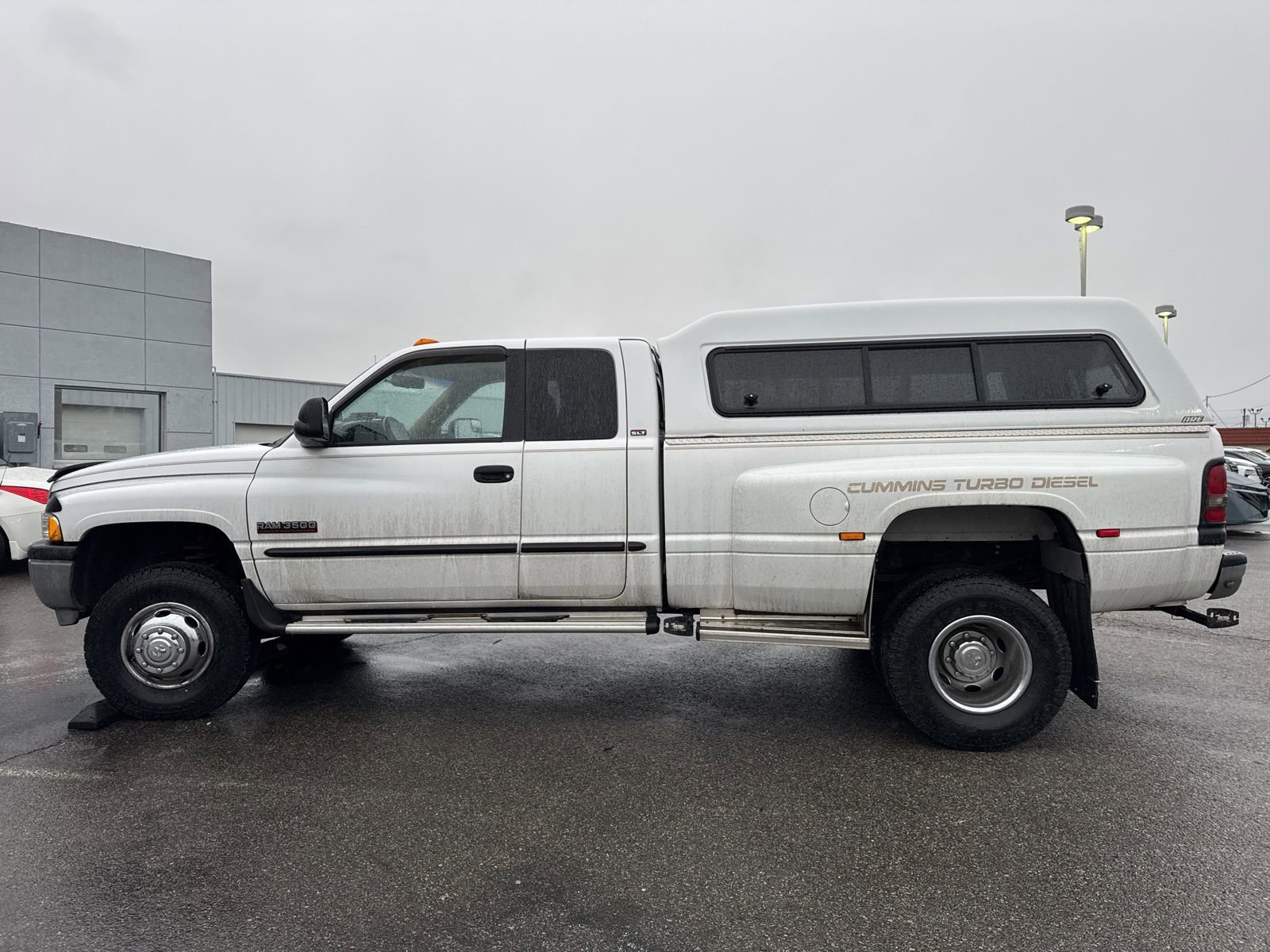 Used 2001 Dodge Ram 3500 Truck SLT image 9