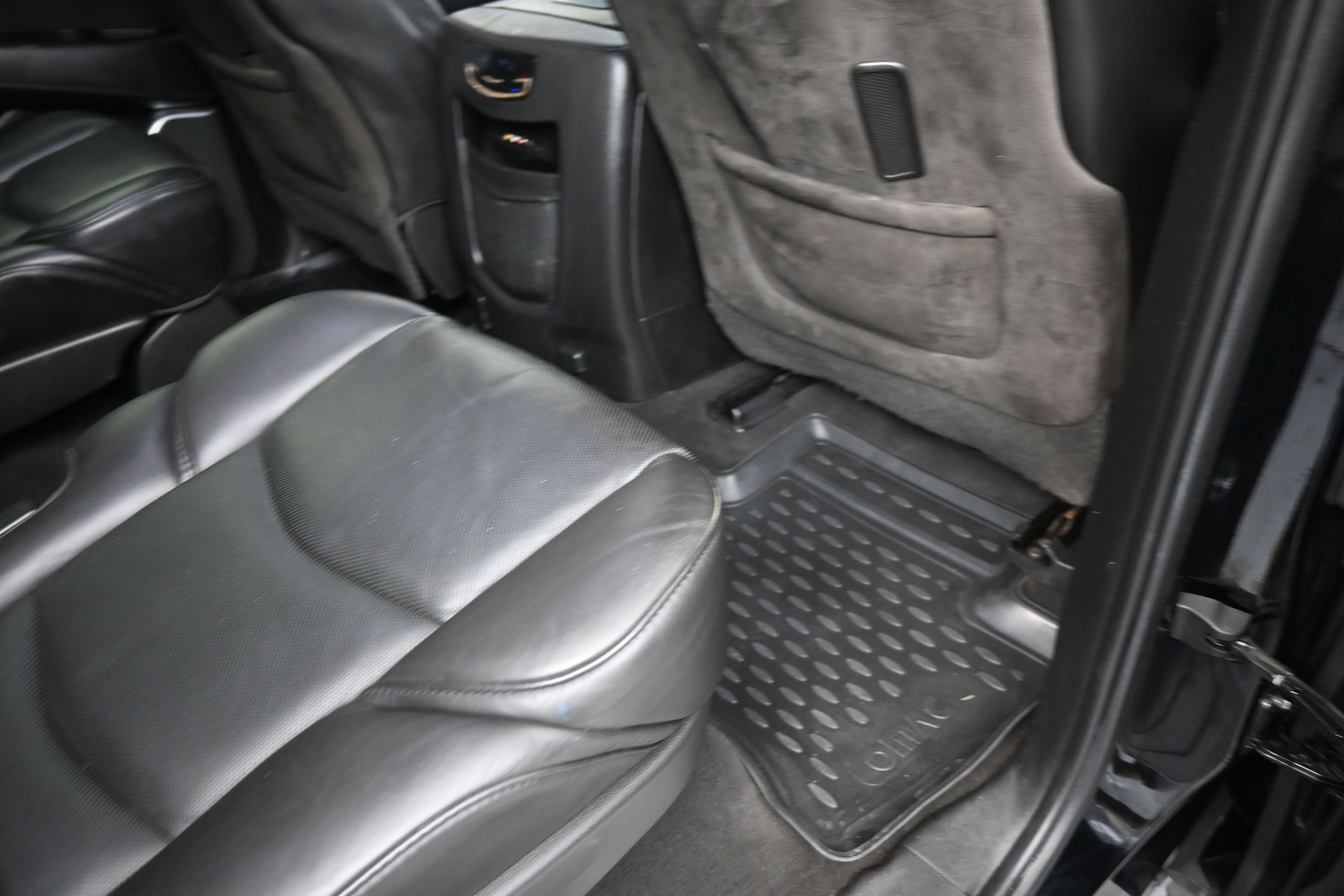 Used 2016 Cadillac Escalade Platinum AWD/4WD image 20