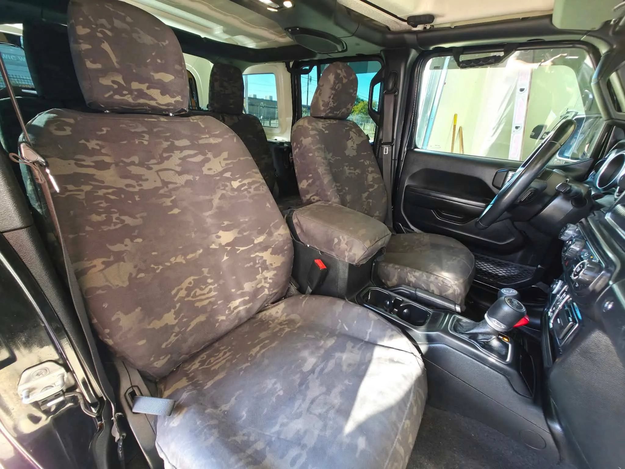 Used 2019 Jeep Wrangler Unlimited Sport S AWD/4WD image 17