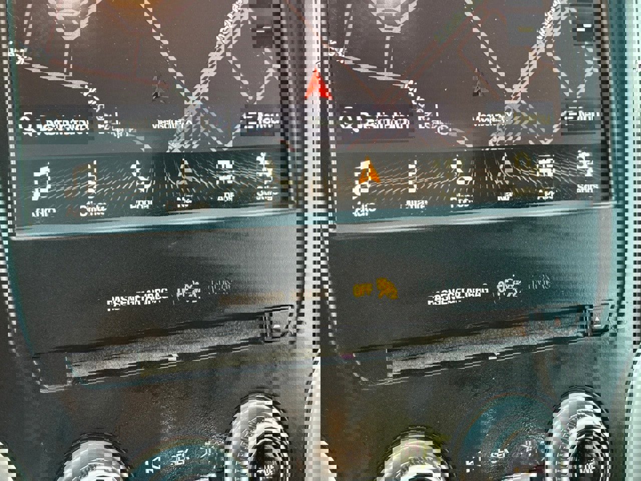 Used 2019 Lincoln MKC Select w/ Select Plus Package image 24