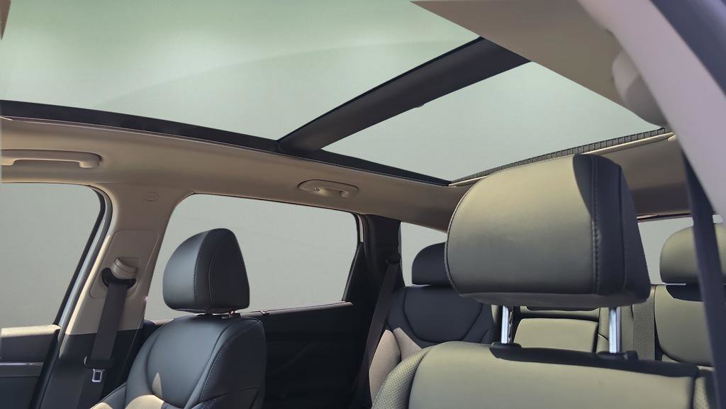 Certified 2023 Hyundai Santa Fe SEL Premium AWD/4WD image 15