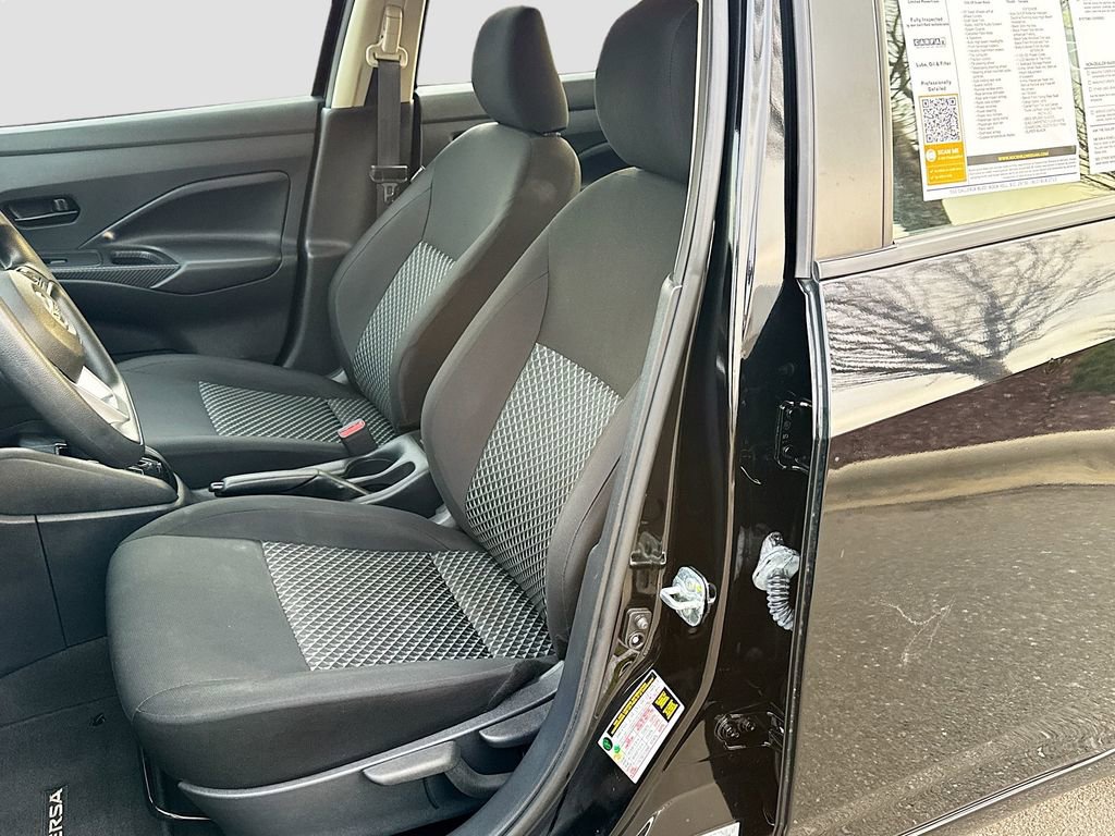 Used 2021 Nissan Versa S image 19