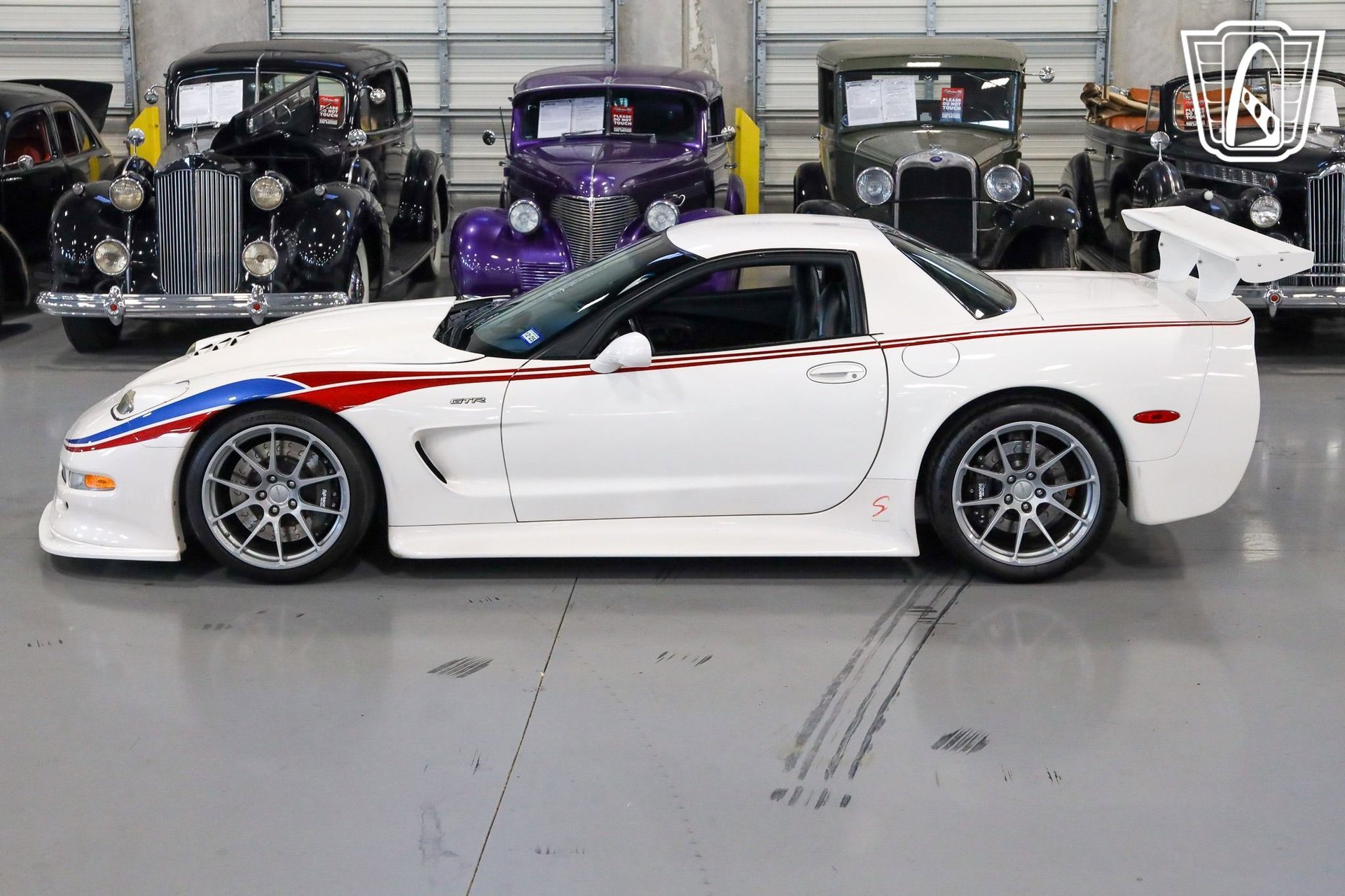 Used 2002 Chevrolet Corvette Z06 w/ Memory Pkg RWD image 10
