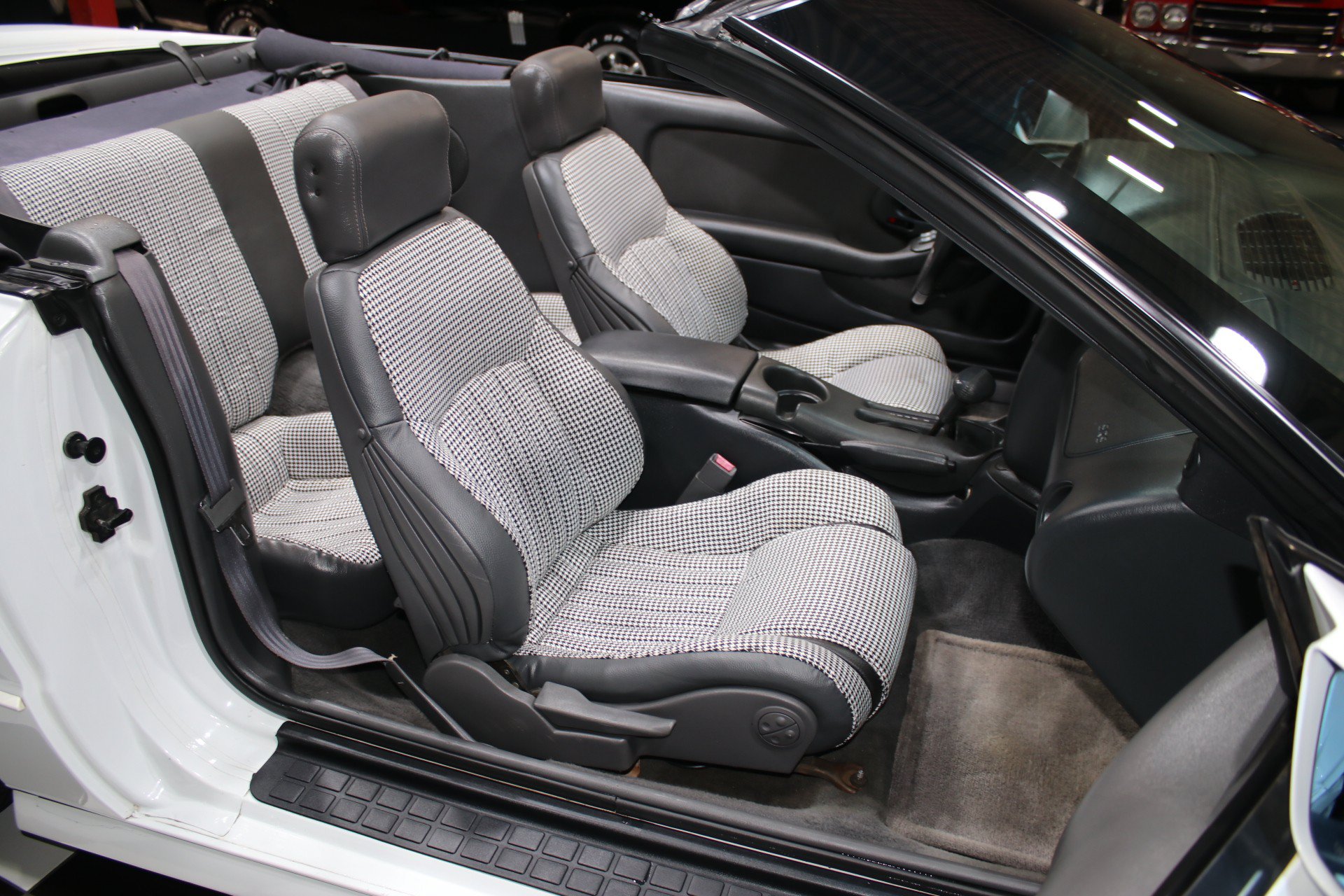 Used 1997 Pontiac Firebird Trans Am RWD image 57