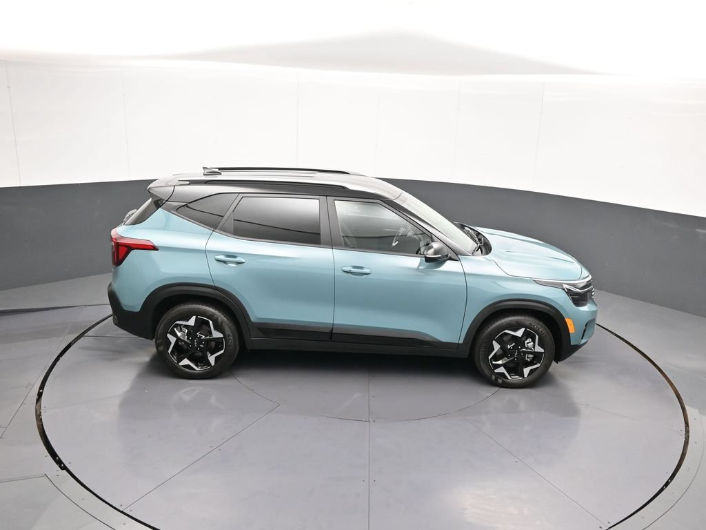 Certified 2025 Kia Seltos S AWD/4WD image 36