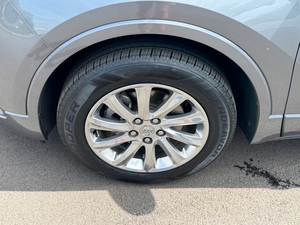 Used 2020 Buick Envision Essence AWD/4WD image 15