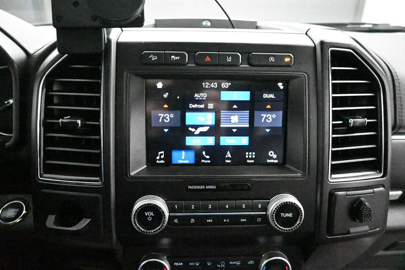 Used 2019 Ford Expedition Max Limited w/ Equipment Group 301A AWD/4WD image 16