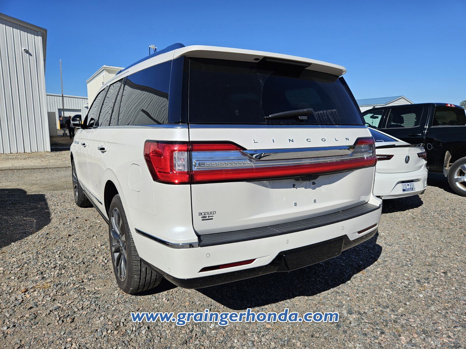 Used 2018 Lincoln Navigator Select w/ Technology Package image 9
