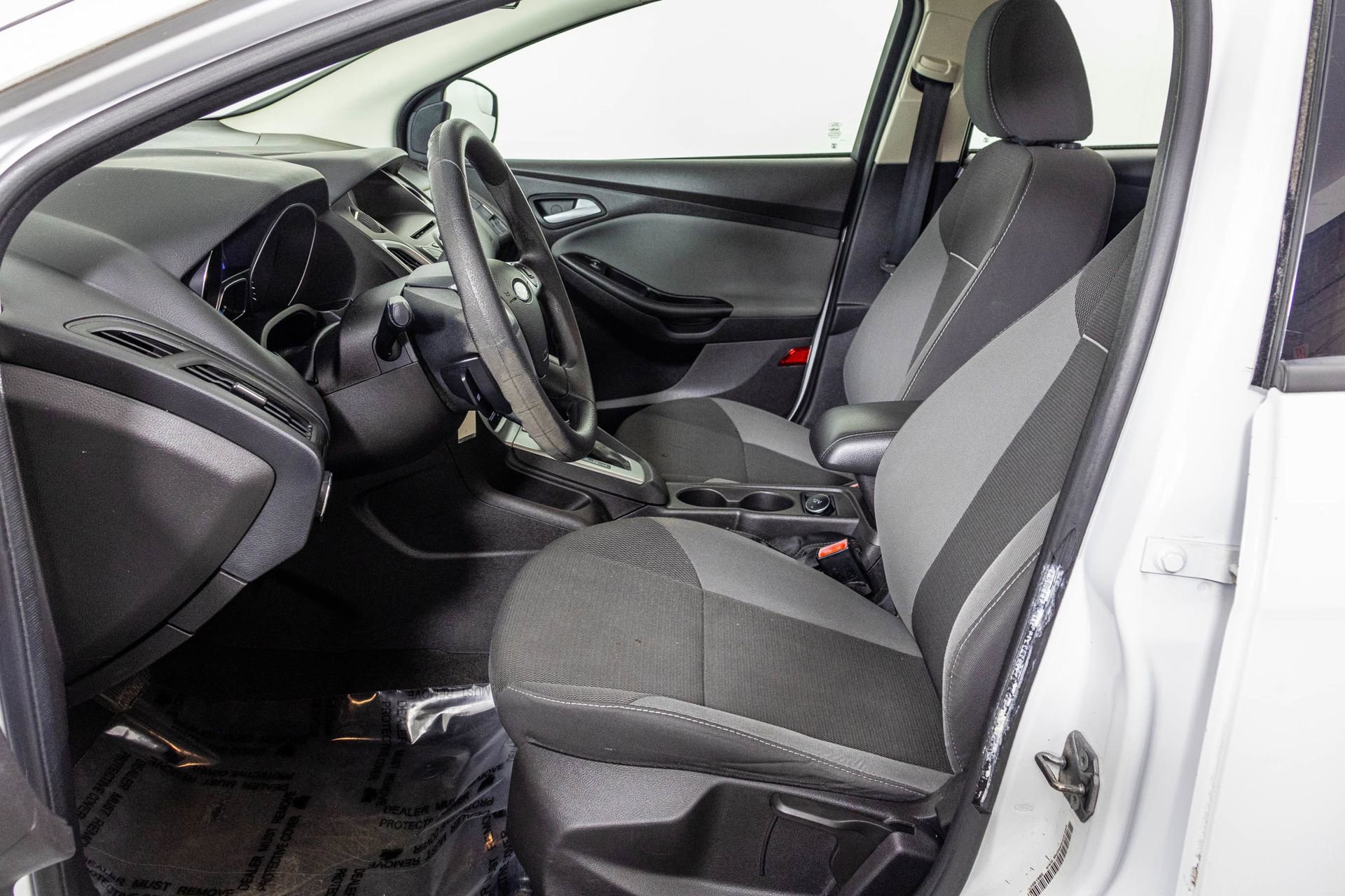 Used 2013 Ford Focus SE image 18